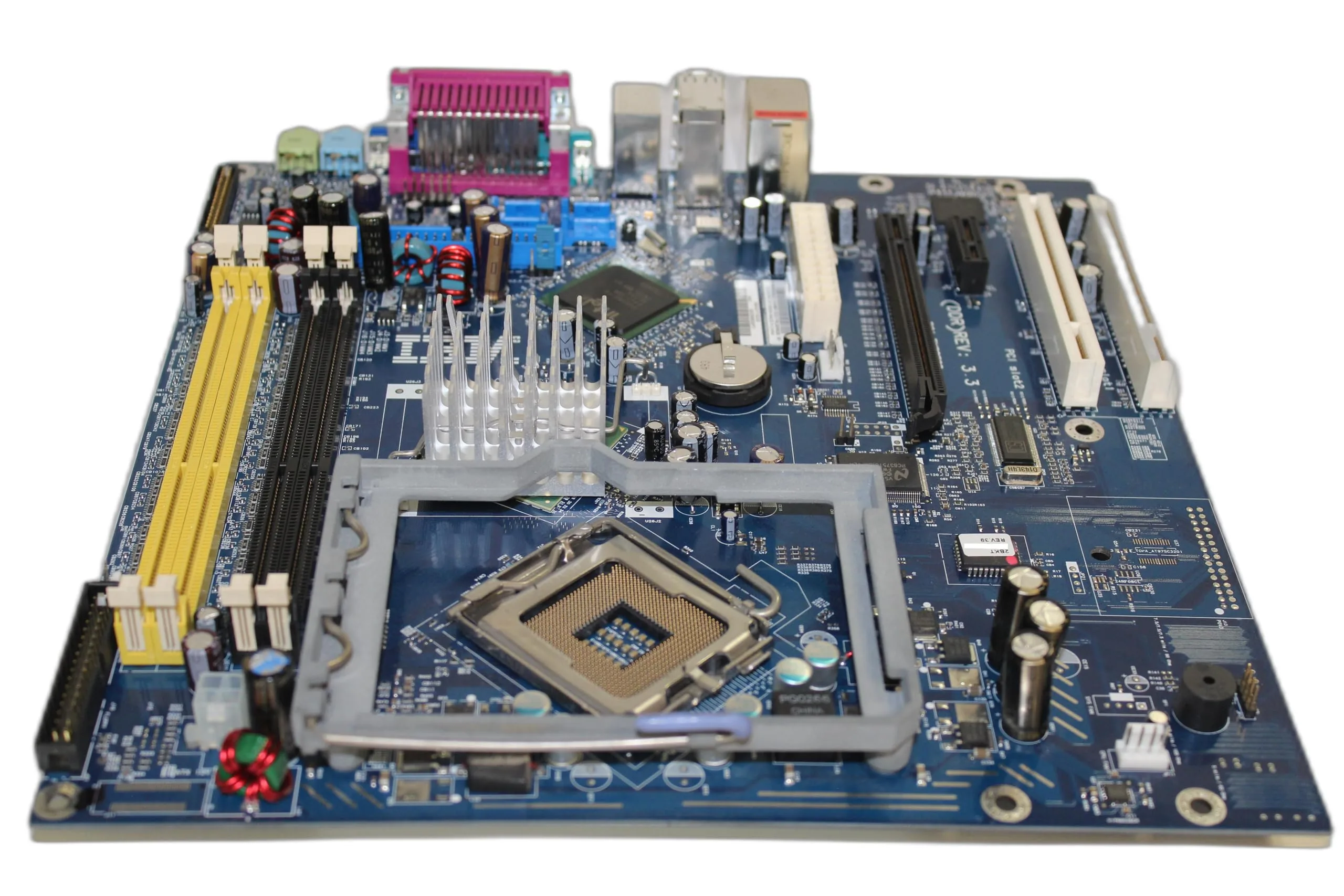 How to Choose the Right Computer Motherboard for Your Needs