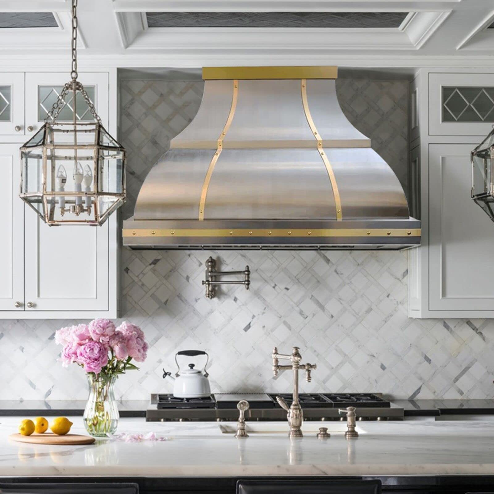 Choosing the Right Range Hood for Your Kitchen: Range Hoods.